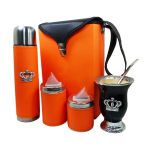 Set matero flor color naranja con mate corona