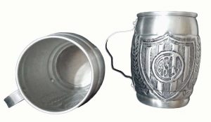 Chopera de aluminio del Club San Lorenzo cincelada a mano
