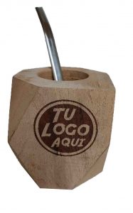 Mate de madera con grabado a láser de tu logo