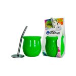 Mate urbano verde con bombilla