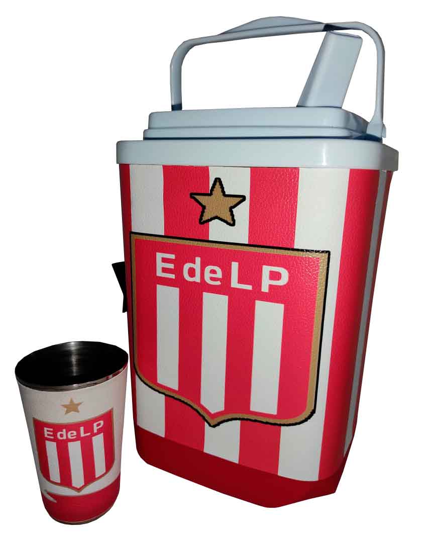 Set de terere con diseño de Estudiantes de la Plata