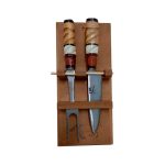 Set de cubiertos para asado con soporte de pared