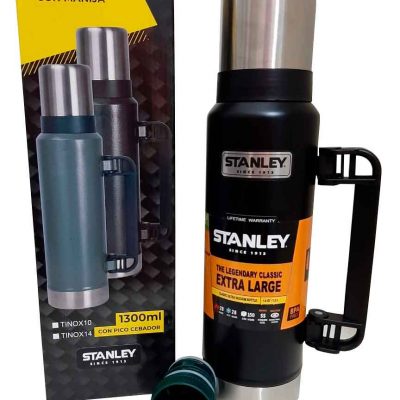 Termo Stanley color negro 1.3 litros