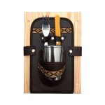 Set asado con vaso y tabla rectangular